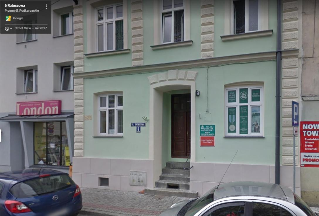 Apartamenty Rynek R แชมิตช์ ภายนอก รูปภาพ